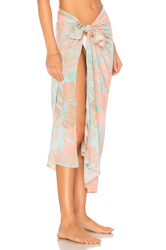 view 2 of 4 Pareo in Bungalow Palm