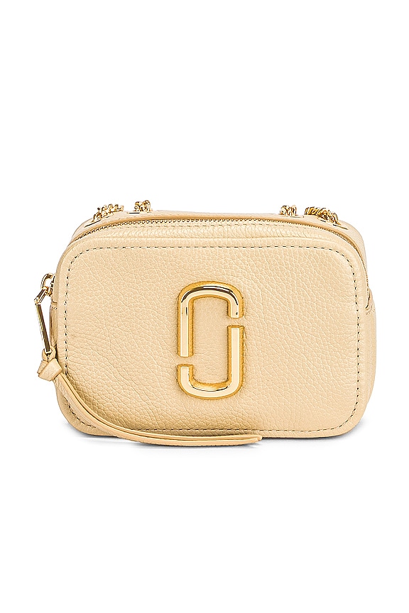 Marc Jacobs The Glam Shot 17 Bag in Pebble | REVOLVE