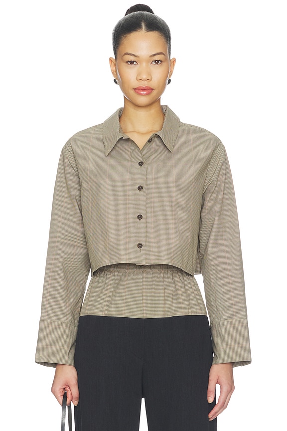 view 2 of 6 BLUSA CROPPED OVERSIZED COM BOTÕES CROPPED OVERSIZED BUTTON DOWN TOP in Khaki Plaid