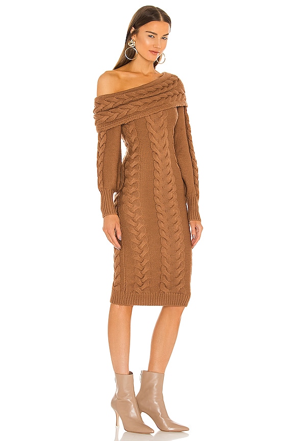 view 2 of 3 VESTIDO DE OCHOS CON HOMBRO DESCUBIERTO CELESTIA in Nude