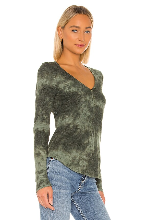 view 2 of 4 CAMISETA MANGA LARGA BRIANN in Dark Matcha