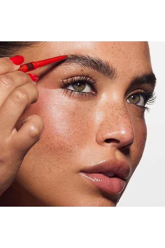 view 2 of 5 LÁPIS DE SOBRANCELHA INFINITE BROW NANO PENCIL in Warm Brown