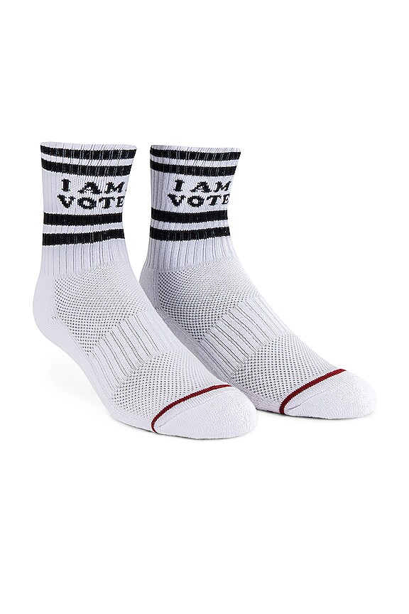 view 2 of 3 CALCETINES I AM A VOTER in White