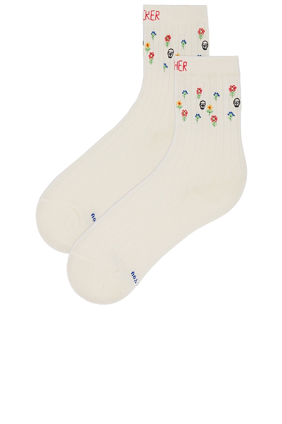 view 2 of 4 HALF STEP 양말 in Mother Fucker Skulls & Flowers