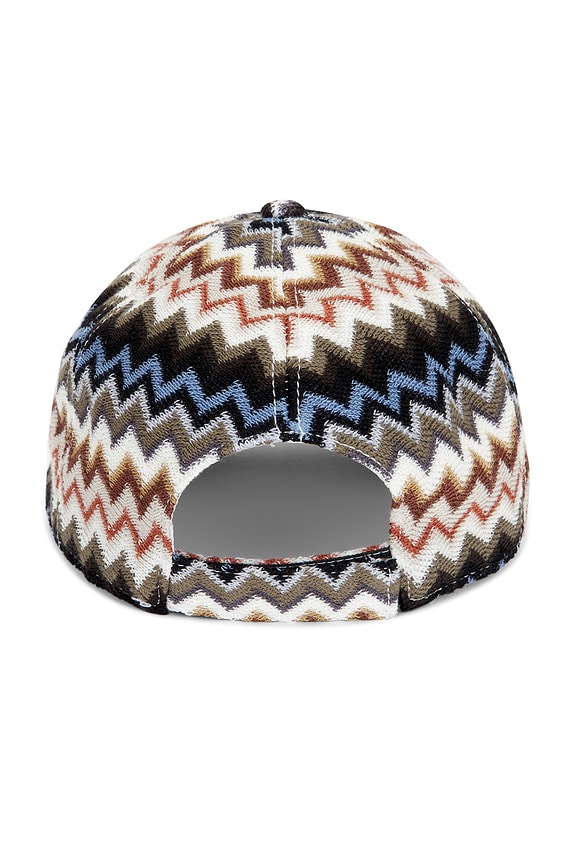 view 2 of 2 CHAPEAU in Multi