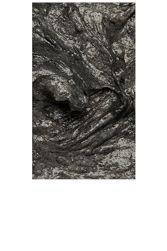 view 2 of 2 ESSENCE NOIR CLEANSER クレンザー in 