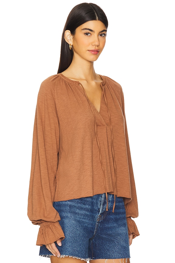 view 2 of 4 ТОП CHIARA LONG SLEEVE in Tobacco