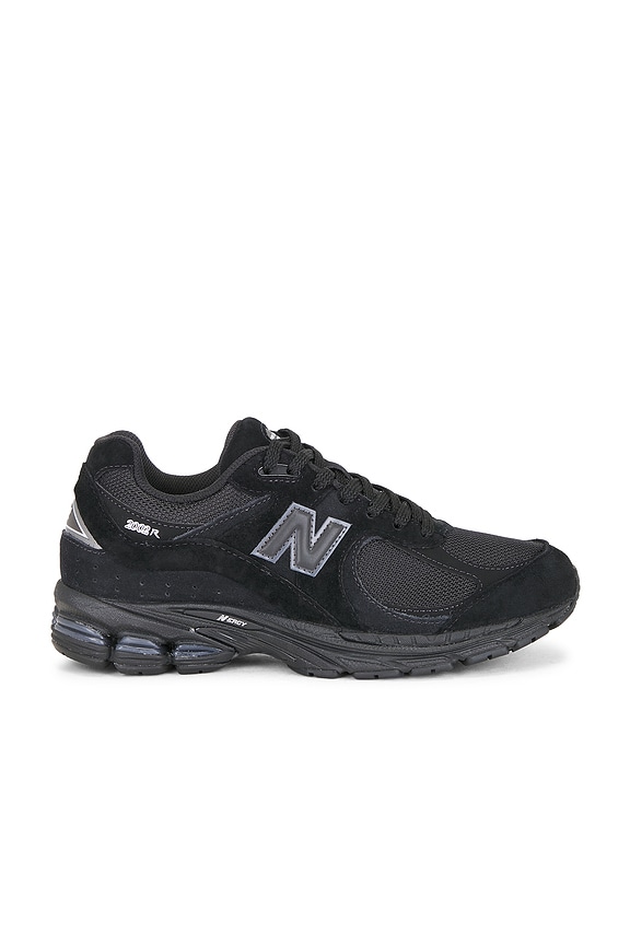 view 1 of 6 ZAPATILLA DEPORTIVA 2002 in Black Metallic & Black