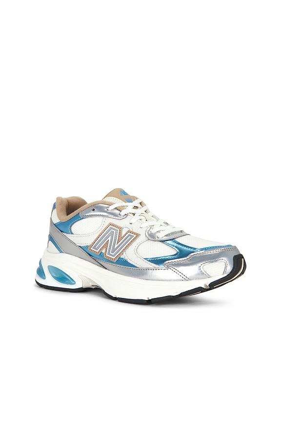 view 2 of 6 SNEAKERS 2010 in Sea Salt & Altitude Metallic