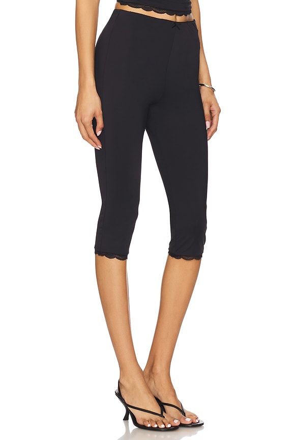 view 2 of 6 TIMOTHY 카프리 in Black