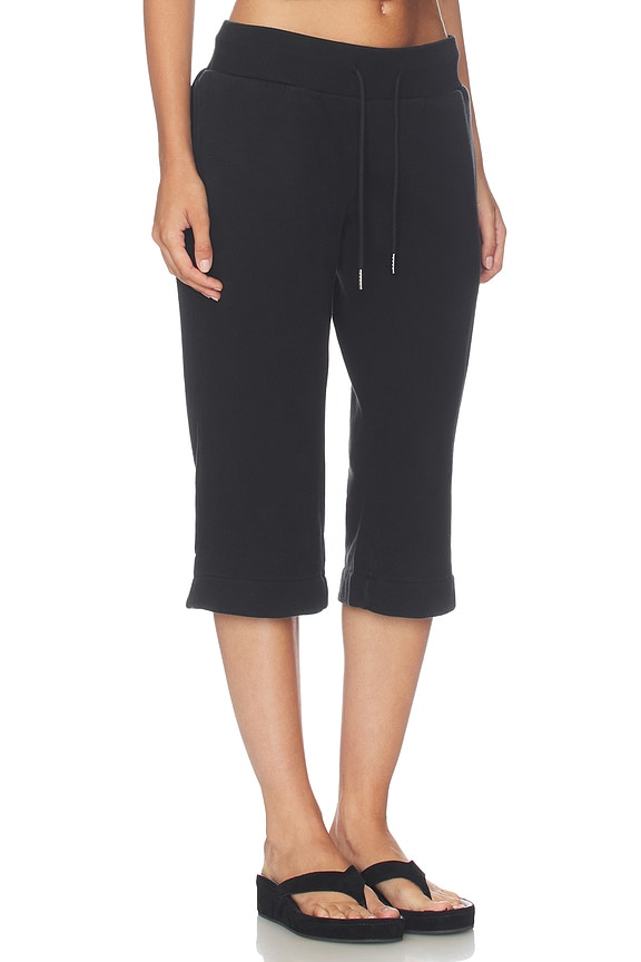 view 2 of 6 PANTALÓN CAPRI TRACKSUIT  in Black