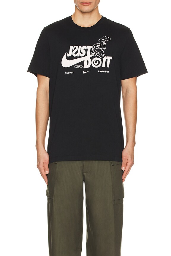 view 3 of 4 Tシャツ in Black