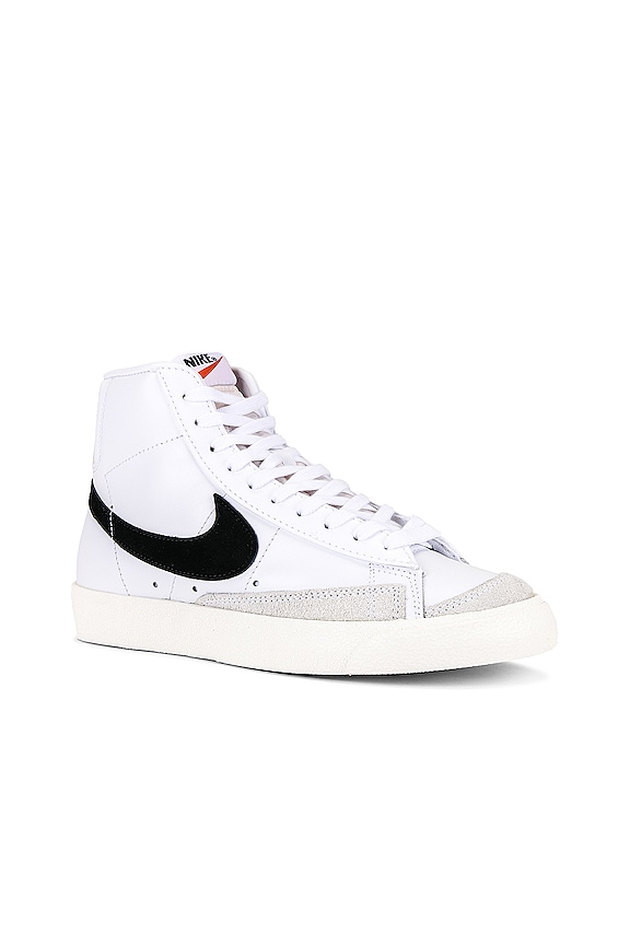 view 2 of 6 スニーカー in White & Black