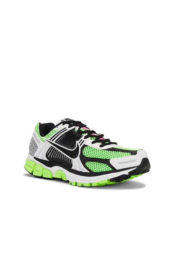 vomero 5 electric green