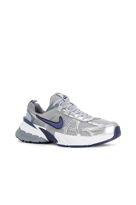 view 2 of 6 V2K Run in Wolf Grey, Midnight Navy, Cool Grey, & White