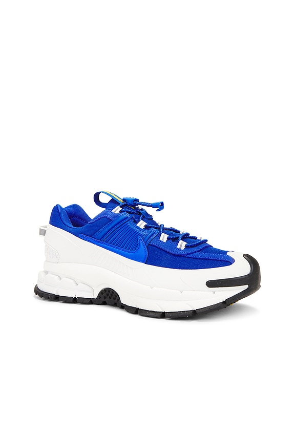 view 2 of 6 Zoom Vomero Roam in Racer Blue, Summit White, & Black