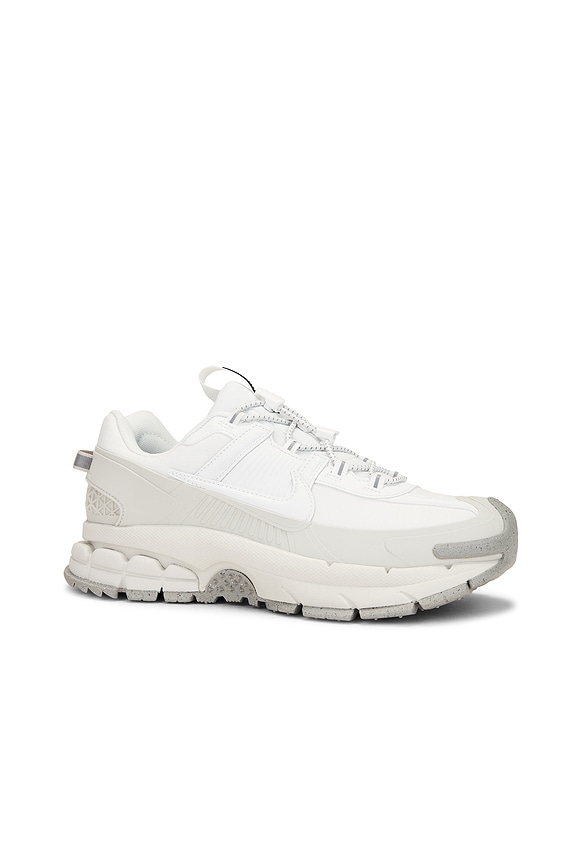 view 2 of 6 Zoom Vomero Roam in Summit White & Light Bone