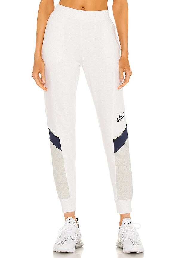 view 2 of 4 Heritage Fleece Jogger in Birch, Grey & Navy Heather