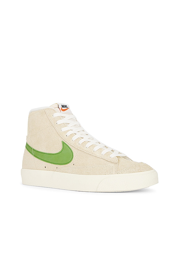 view 2 of 6 BLAZER MID '77 VINTAGE 스니커즈 in Muslin, Chlorophyll, Coconut Milk, & Sail
