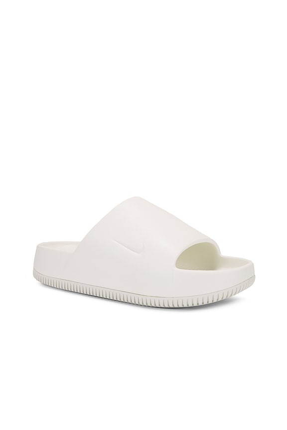 view 2 of 5 NU-PIED CALM in Sail