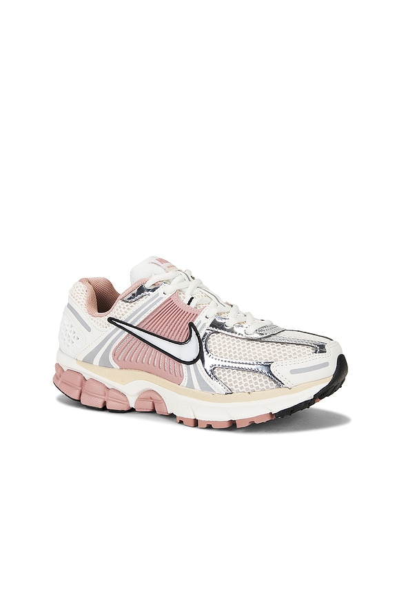 view 2 of 6 SNEAKERS ZOOM VOMERO 5 in Sail, Sail, Pearl White & Particle Pink