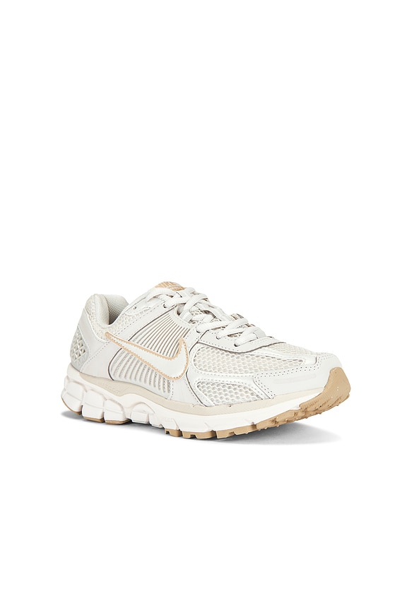 view 2 of 6 Zoom Vomero 5 Sneaker in Light Bone, Phantom, Light Orewood Brown, Linen & Black