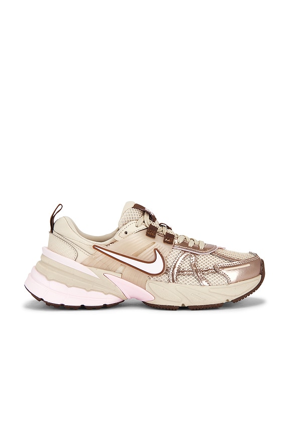 view 1 of 6 ZAPATILLA DEPORTIVA V2K RUN in Sanddrift, Pink Foam, Shimmer, Fauna Brown & Light Orewood Brown