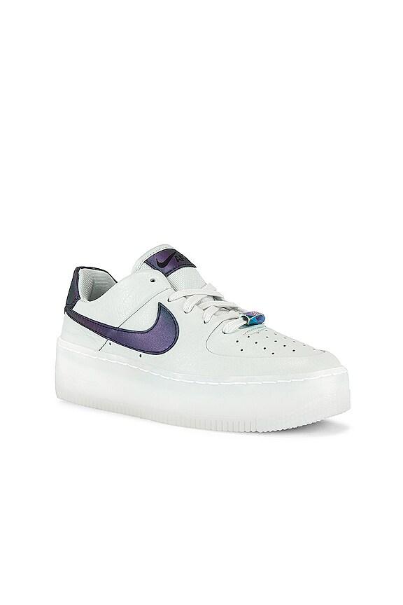 view 2 of 6 ZAPATILLA DEPORTIVA AF1 SAGE LOW LX in Spruce Aurora, Black & White