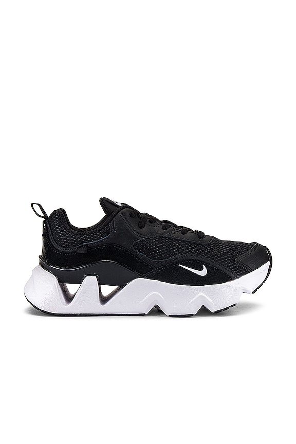 Nike Ryz 365 2 Sneaker in Black & White | REVOLVE