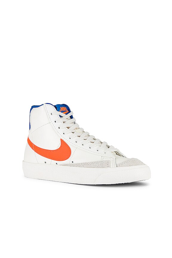 view 2 of 6 ZAPATILLA DEPORTIVA BLAZER MID '77 in Sail, Total Orange, & Light Blue