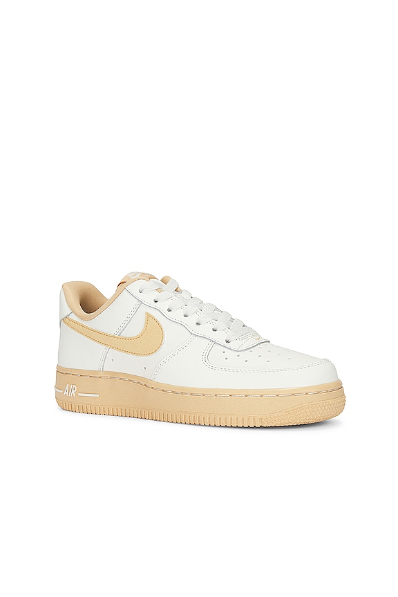 view 2 of 6 ZAPATILLA DEPORTIVA AIR FORCE 1 '07 in Sail, Sesame, & Vintage Green