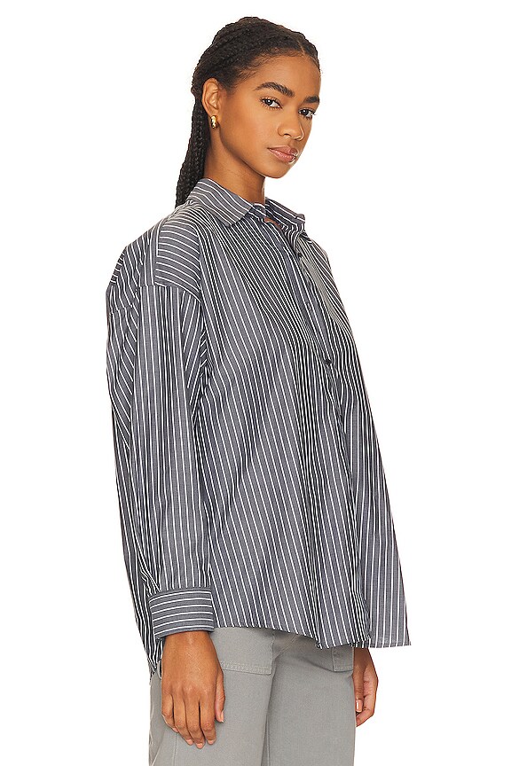 view 2 of 5 СВОБОДНАЯ РУБАШКА MAEL in Black & White Stripe