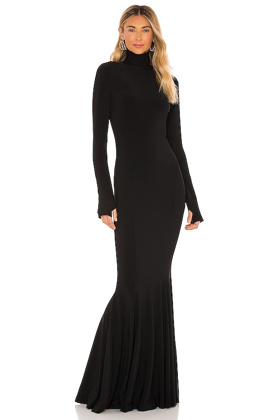 view 2 of 3 가운 in Black