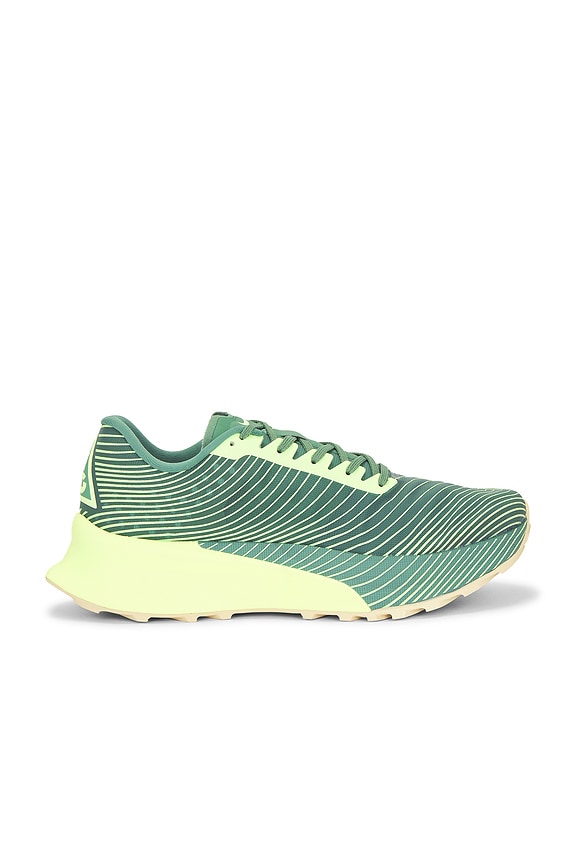 view 1 of 6 Acg Ultrafly Trail Sp in Dutch Green & Barely Volt Vegas Gold