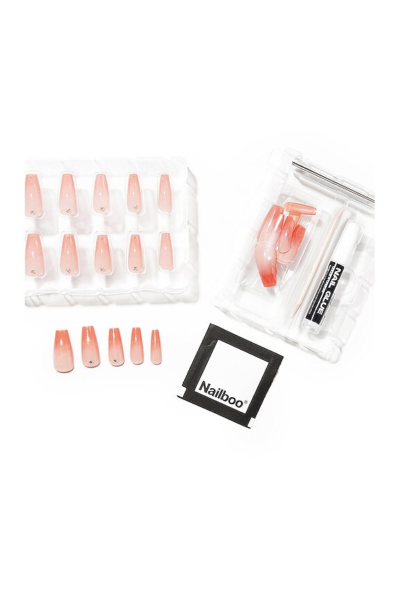 view 2 of 2 PRENSA EN LAS UÑAS PRESS ON NAILS in Drip Trip