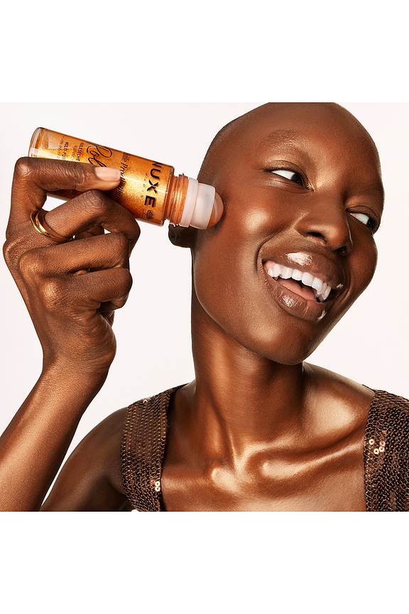 view 2 of 2 ACEITE SECO BRILLANTE HUILE PRODIGIEUSE SHIMMERING ROLL-ON in 