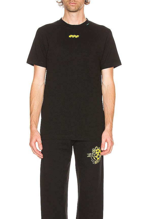 view 2 of 6 CAMISETA GRÁFICA DISRUPTED FONT in Black & Yellow