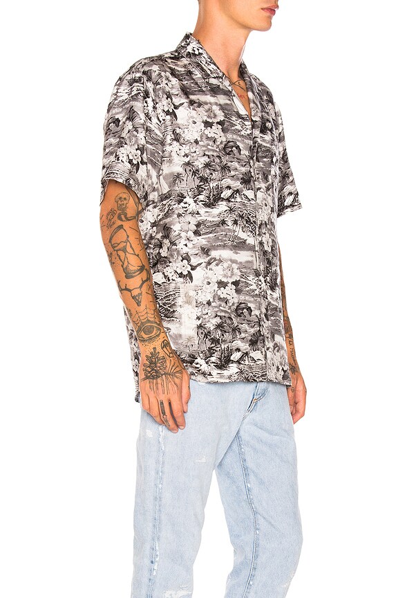 view 2 of 5 CHEMISE HAWAÏENNE in Black & White