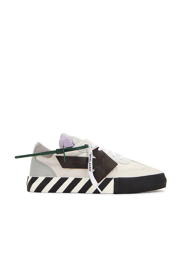 OFF-WHITE Floating Arrow Low Top Sneakers in White & Black | REVOLVE
