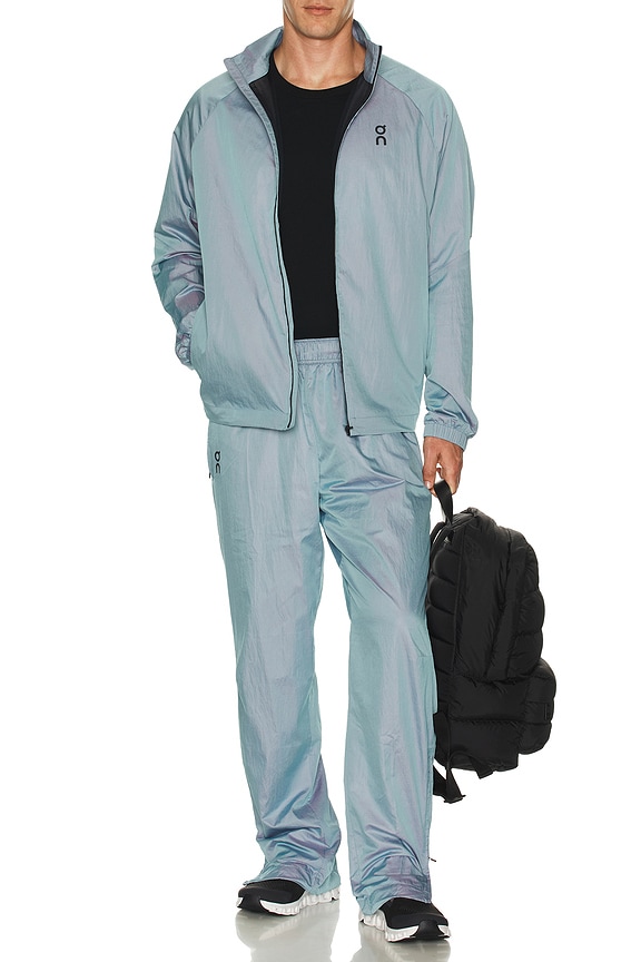 view 2 of 4 CHAQUETA COURT in Geyser