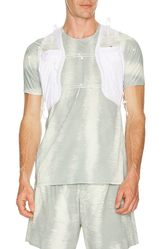 view 1 of 5 CHALECO ULTRA in White