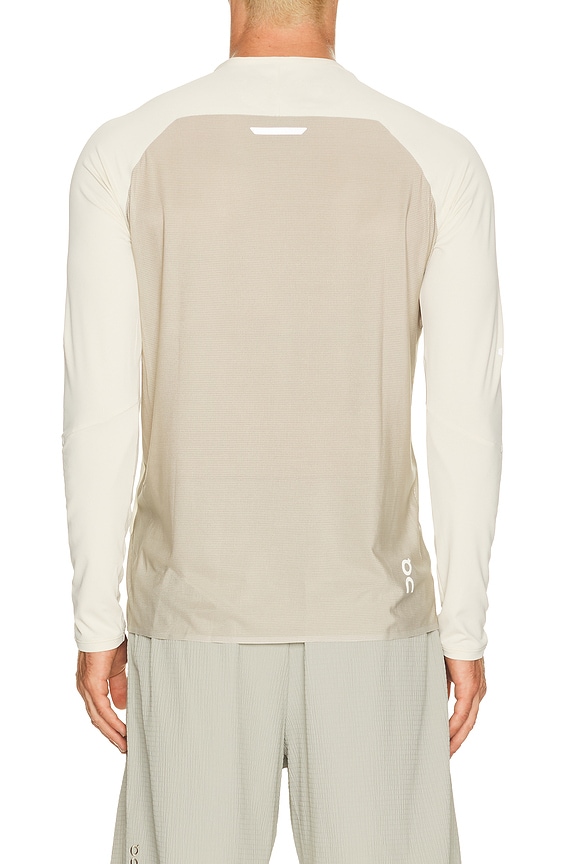 view 2 of 4 Performance Long-T in Hare & Brume