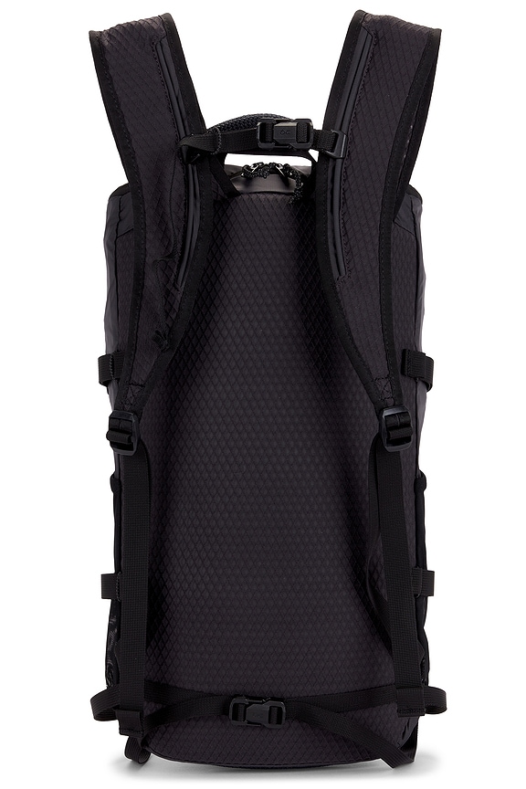 view 2 of 6 Speed Pack 18L Lite in Magnet