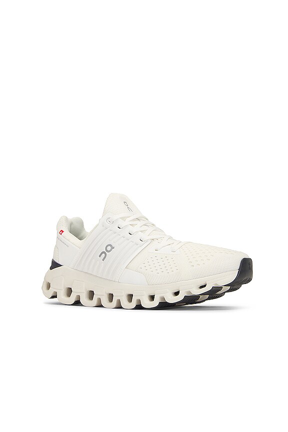 view 2 of 6 ZAPATILLA DEPORTIVA CLOUDSWIFT in All White