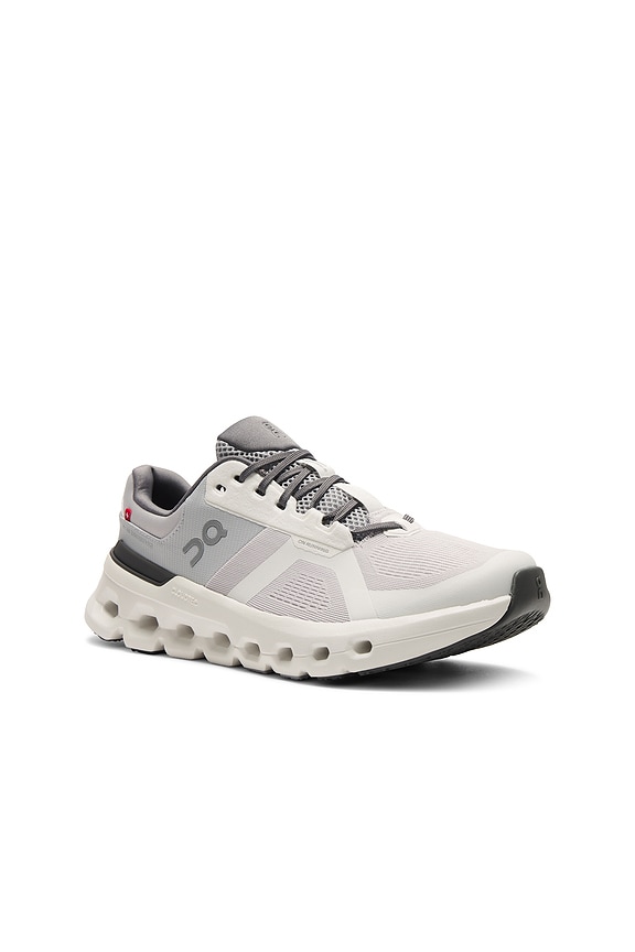 view 2 of 6 ZAPATILLA DEPORTIVA CLOUDRUNNER 2 in Frost & White