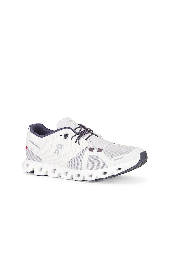 view 2 of 7 ZAPATILLA DEPORTIVA CLOUD 5 in Ice & Glacier