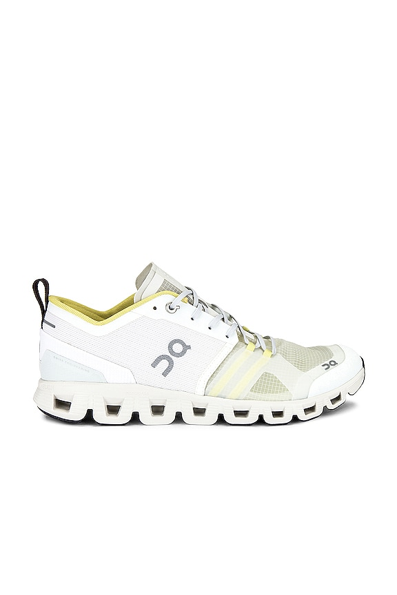 view 1 of 6 ZAPATILLA DEPORTIVA CLOUD X in Vapor & Acacia