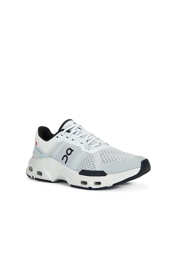 view 2 of 6 CLOUDPULSE スニーカー in Wolf & Black