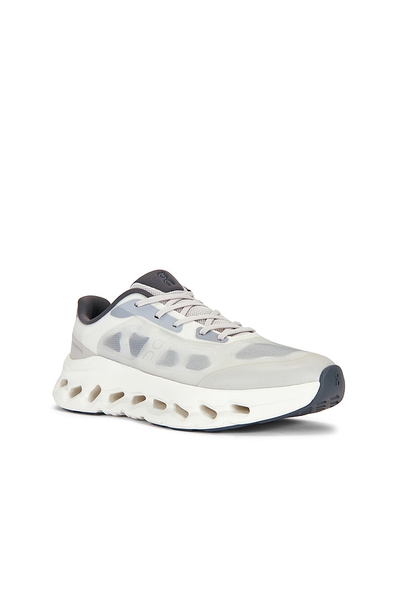 view 2 of 6 SNEAKERS CLOUDTILT REMIX in Alloy & Ivory
