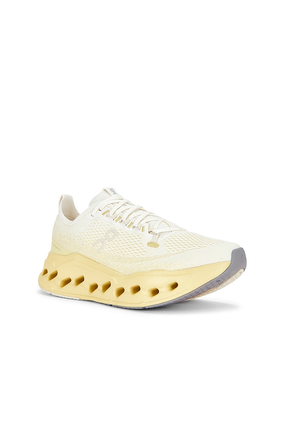 view 2 of 6 ZAPATILLA DEPORTIVA CLOUDSURFER MAX in Ivory & Dijon
